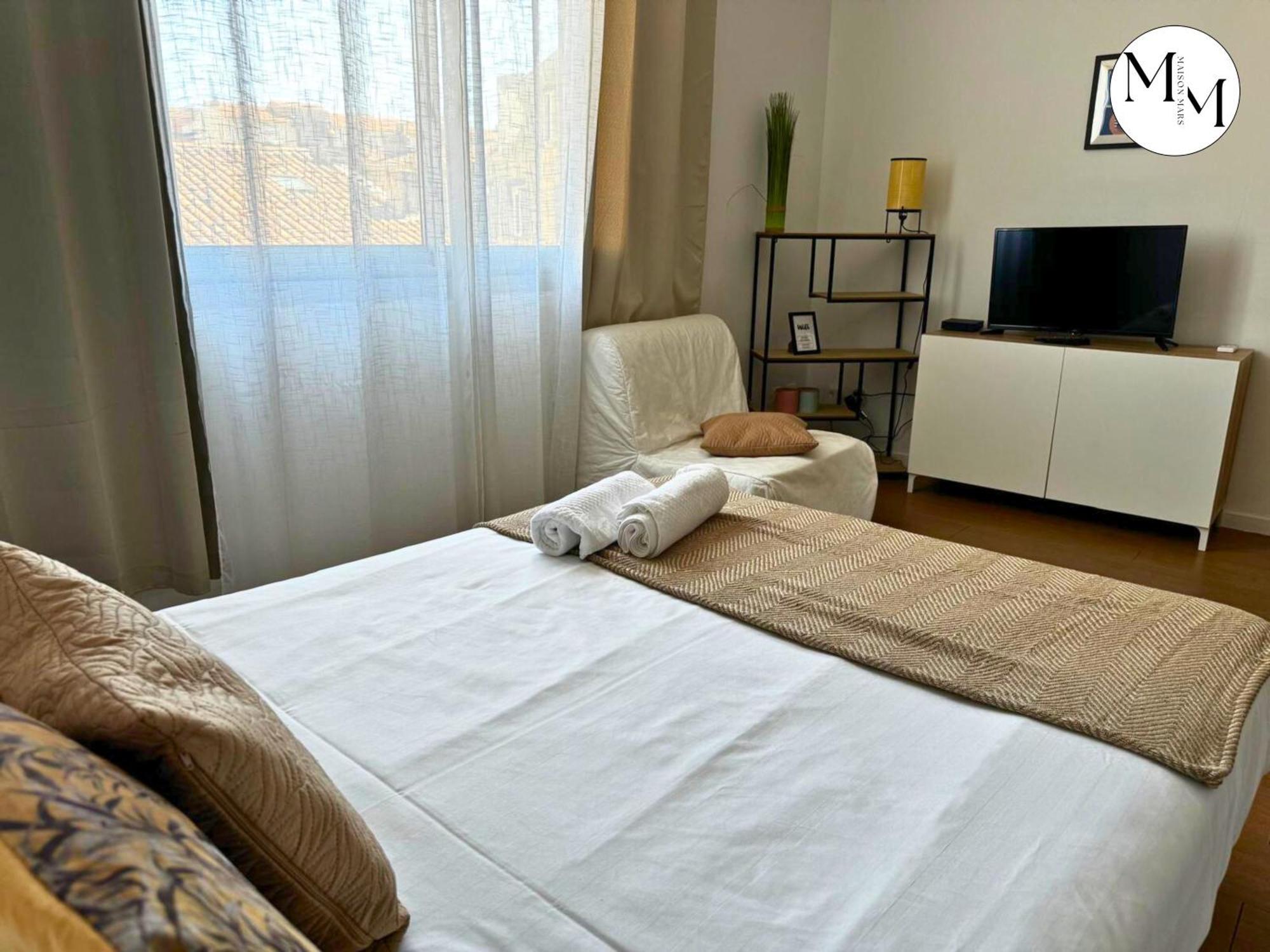 Deco Blancarde 2-3 Pers Terrasse Parking Clim Marseille